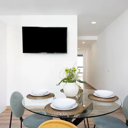 Sunnyland Atico Cruz *